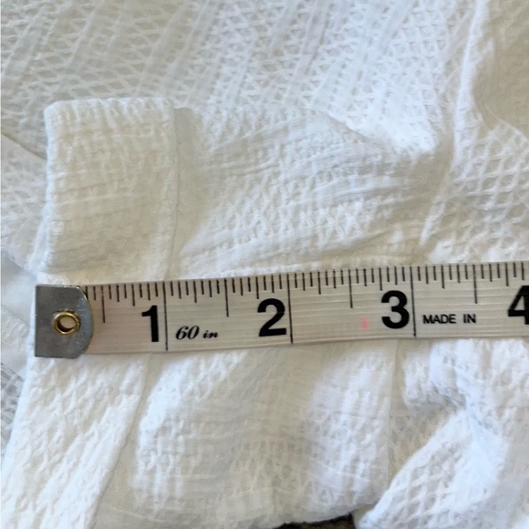 Saints Secrets White Romper Long Sleeve Boho Ruffle Surplice V Neck Size Small - Picture 8 of 11